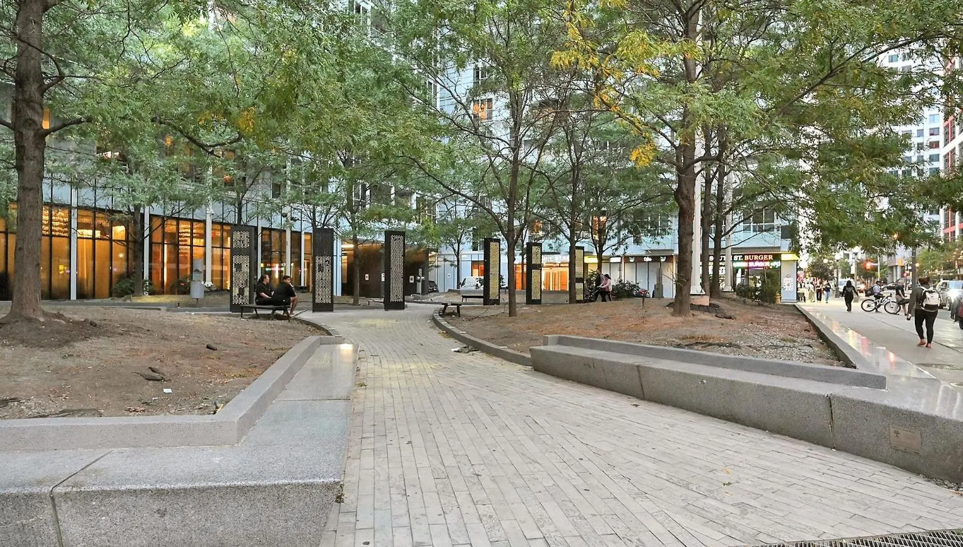 Downtown Suites With Pool And Free Parking Toronto Kanada